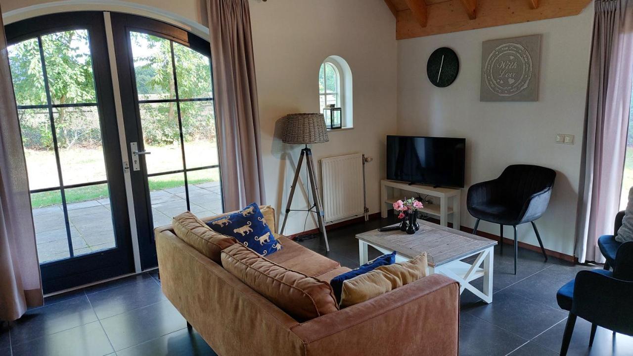 Vakantiebungalow Отерло Екстериор снимка